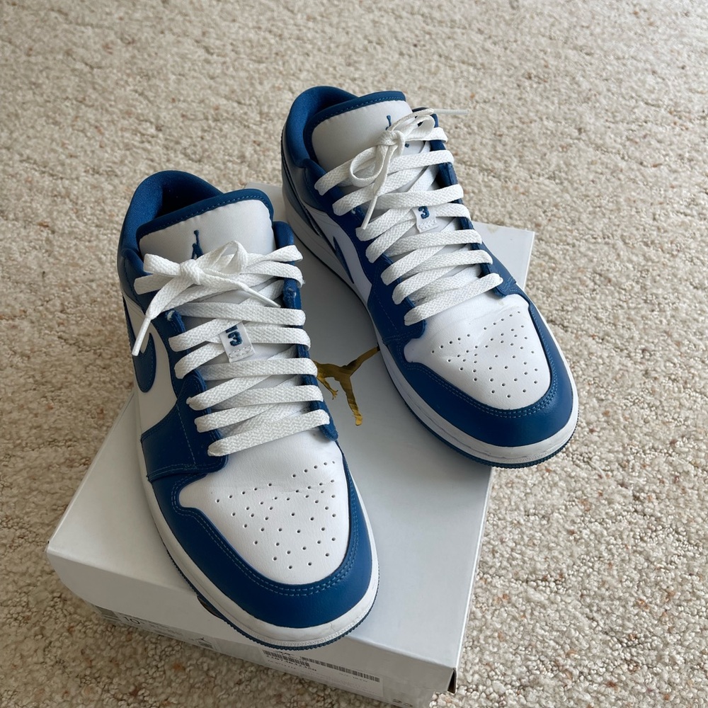 Nike Air Jordan 1 Low Sneakers